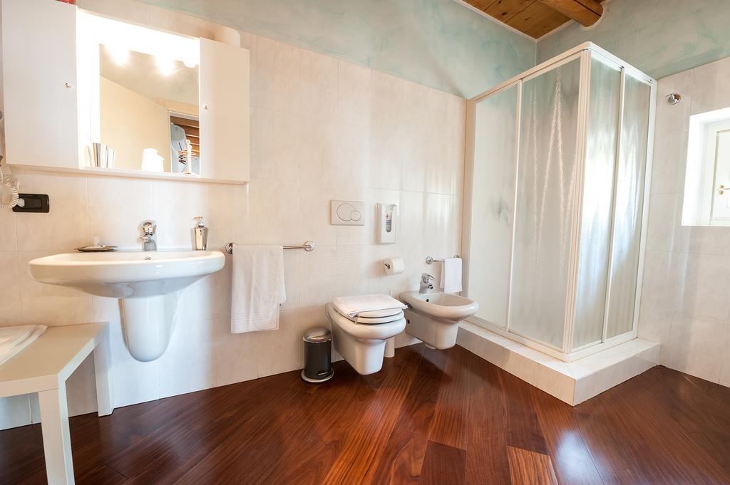 Villa Pace Pozzolengo Kamer foto