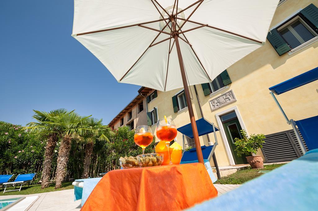 Villa Pace Pozzolengo Buitenkant foto