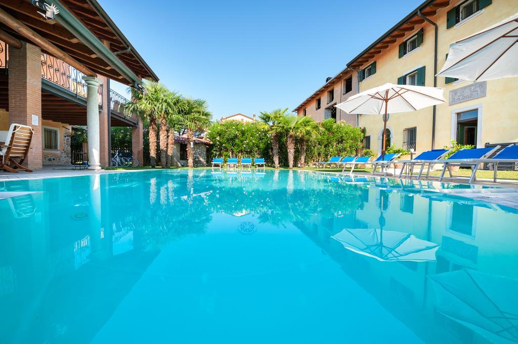 Villa Pace Pozzolengo Buitenkant foto