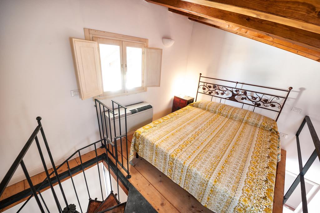 Villa Pace Pozzolengo Kamer foto