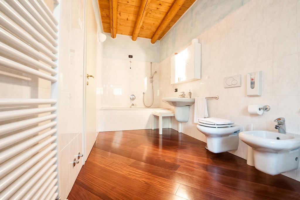 Villa Pace Pozzolengo Buitenkant foto