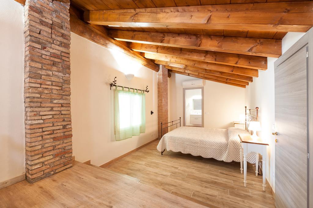 Villa Pace Pozzolengo Buitenkant foto